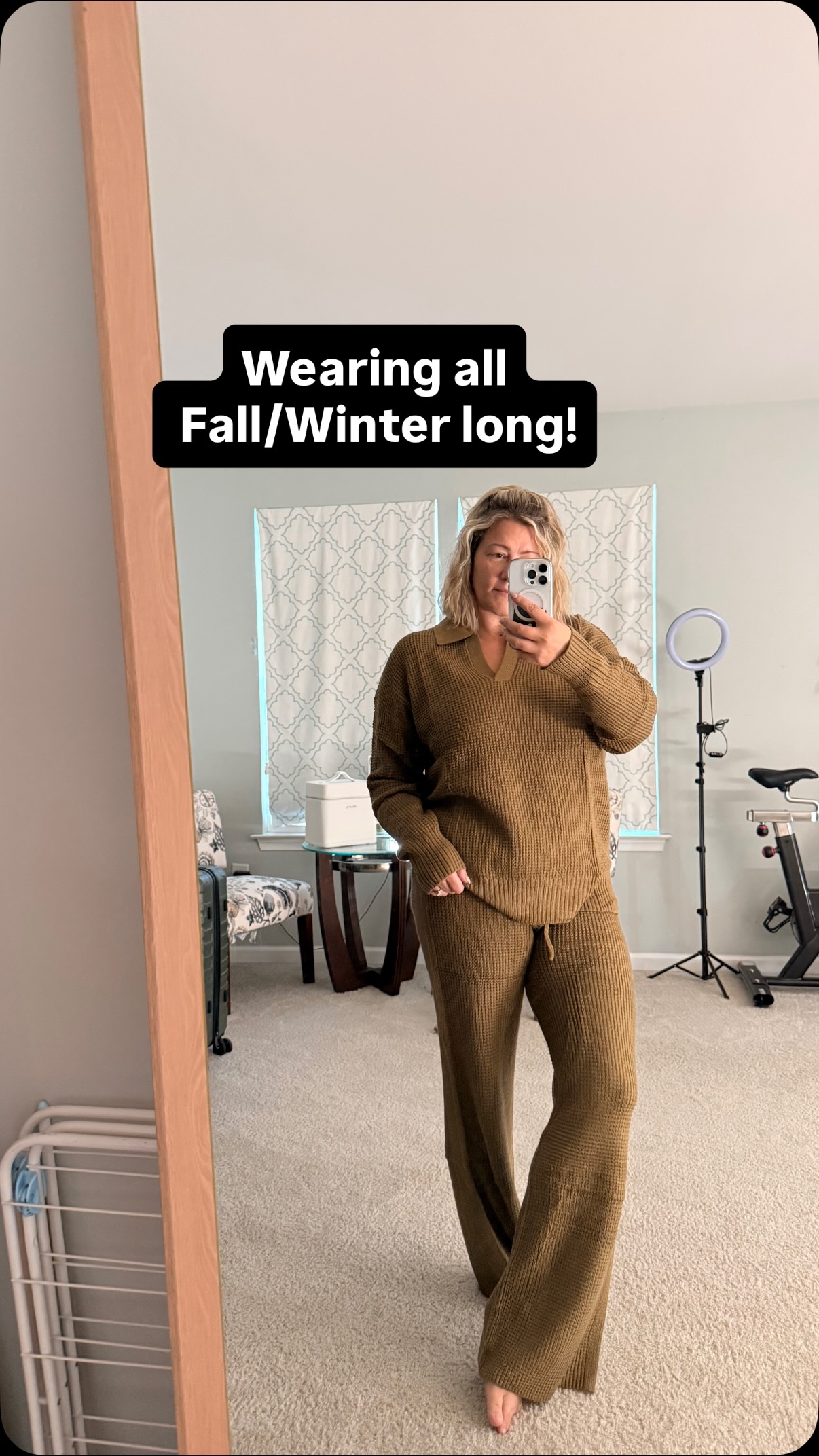 Sometimes Amazon just nails it! & this is one of those times 😁 
Get into my stories, tap the link and grab this set while it’s on sale!
Can’t wait to pair this with fabulous jewelry!